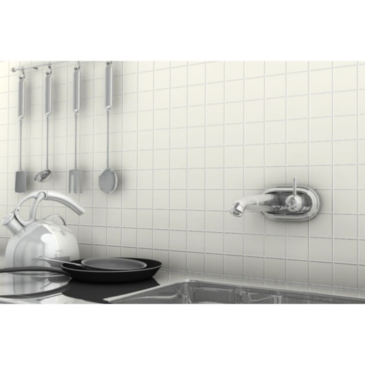 Revestimento Telado Para Fachada E Piscina Ceral Branco Brilhante 10x10cm - Imagem principal - 0b76c770-e019-4969-9305-6da96744ee5e