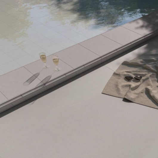 Rodapé Eliane Khali Off White Acetinado 14,5x120cm Retificado - Imagem principal - d9cc966a-f7ff-4c57-bdb3-7f4dc82daf08