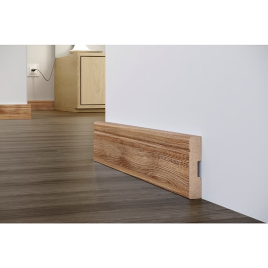 Rodapé Eucafloor Estilo Cor 9 7x240cm - Imagem principal - f7b8e079-049e-4b97-9d5f-4178f099d2f4