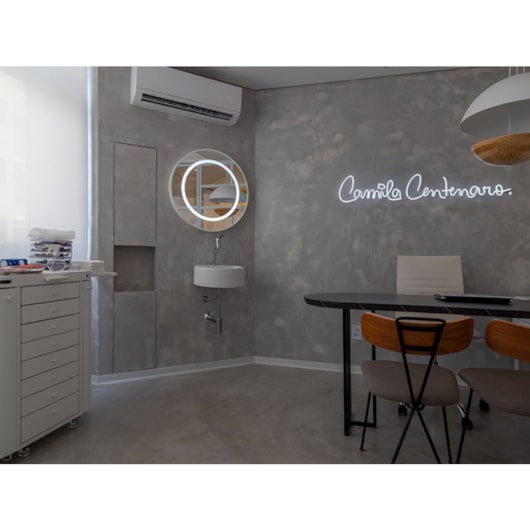 Rodapé Santa Luzia Neo Clinicus Anodizado 6x300cm - Imagem principal - 425e0b58-7efa-4a4a-b600-26043676d7d0