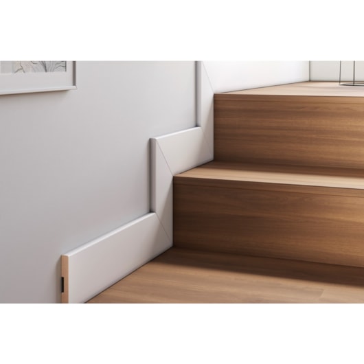 Rodapé Sem Friso Estilo Branco Max Eucafloor 10x240cm - Imagem principal - 99e99b49-5816-4eba-aa0d-2c7eeba52201