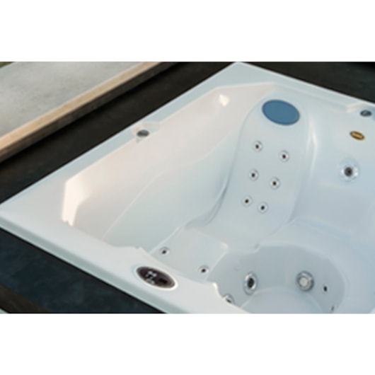 Spa Com Painel Com Aquecedor J195-l 60hz Jacuzzi - Imagem principal - d2f3f1c7-8628-40bb-bc45-035e1fef9b78