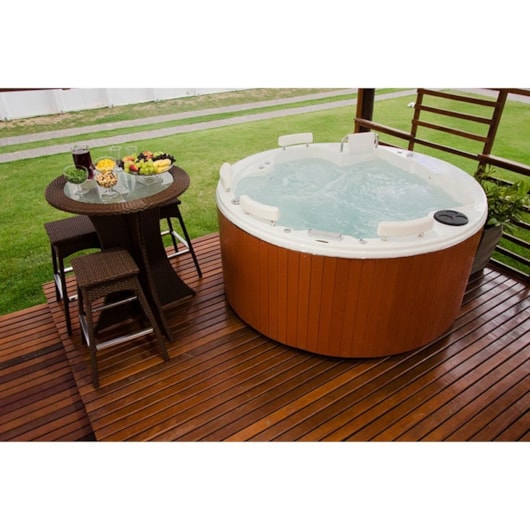 Spa De Gel Coat Redondo Vulcano Luxo 200x92cm Astra - Imagem principal - 570975ea-daa0-4ebe-884d-1240d69bb315