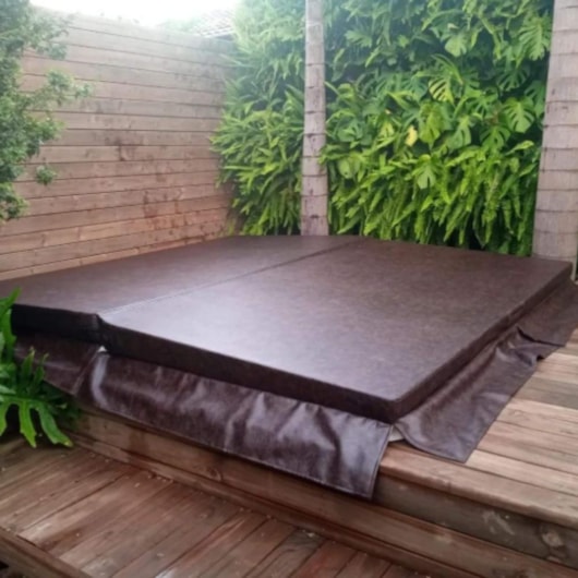 Tampao Termico Iberspacril - Com Rasgo Cascata Ouro Fino - Imagem principal - 01a3a690-33af-4622-80a7-de0a1dae297b