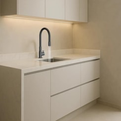 Torneira de Cozinha Bancada Motion Preto Zagonel